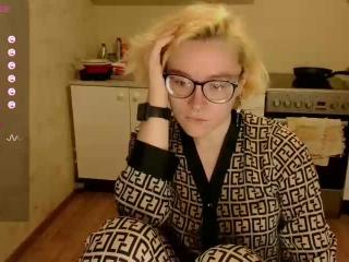 Webcam Snapshot for Alisa ❀•°❀°•❀