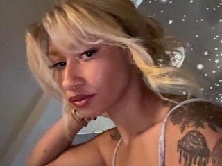 Webcam Snapshot for GoddessSerenity444