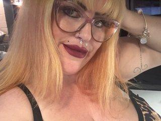 Webcam Snapshot for CurvyBBWKate