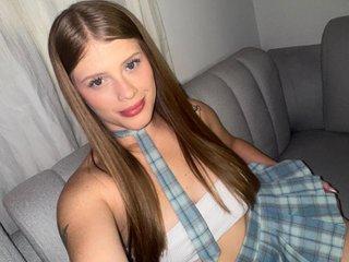 Webcam Snapshot for HannaCuttee