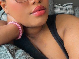 Webcam Snapshot for MilfArie22