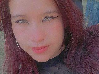 Webcam Snapshot for mabelineyesgreen303av