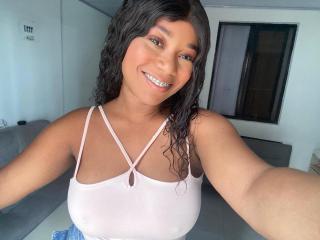 Webcam Snapshot for AvaRose