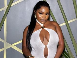 Webcam Snapshot for SeductressAnime