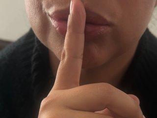 Webcam Snapshot for SatinWhispers