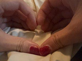 Webcam Snapshot for ArialRoses