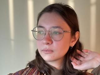 Webcam Snapshot for WhitneyEarlgy