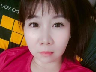 Webcam Snapshot for ClaraWhiter