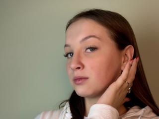 Webcam Snapshot for SelinaBetesh