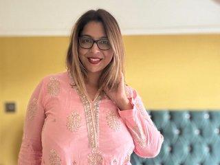 Webcam Snapshot for Zarah_Housewife