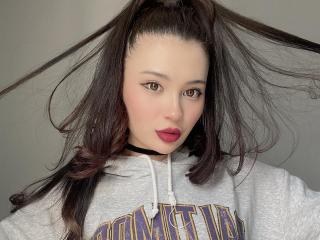 Webcam Snapshot for YuJinaMeow