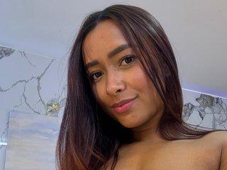 Webcam Snapshot for AlannaJ0nes