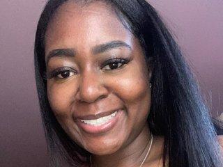 Webcam Snapshot for AngelWhite777