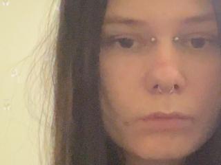 Webcam Snapshot for KaciThivierge