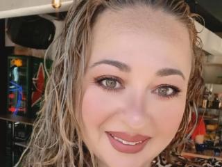 Webcam Snapshot for DannaHan