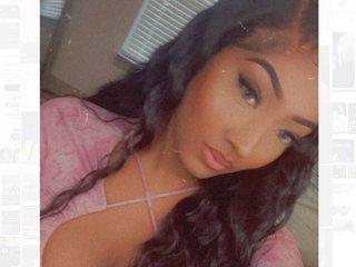 Webcam Snapshot for RubiiiRoseee