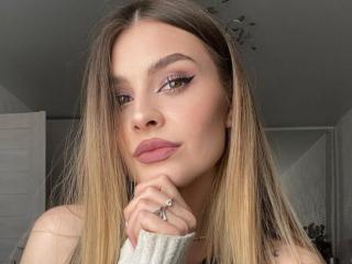 Webcam Snapshot for MarcyFoucher