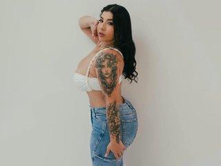 Webcam Snapshot for MadissonRivas