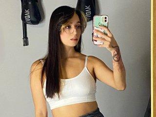 Webcam Snapshot for ArianaWolff