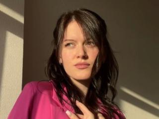 Webcam Snapshot for MaudGuerrido