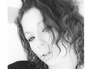 Webcam Snapshot for DivineMoonGoddess