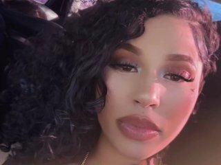 Webcam Snapshot for Hazel_Luxe
