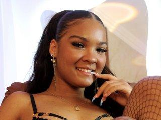 Webcam Snapshot for Chloe_Harris