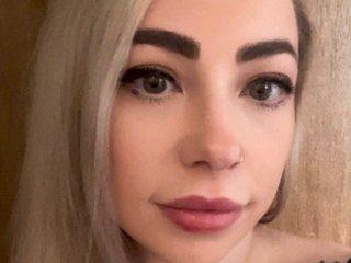 Webcam Snapshot for FrankiiRayeXXX