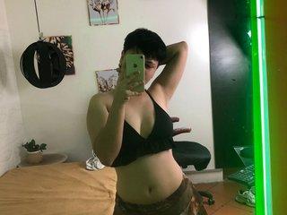 Webcam Snapshot for millie_b