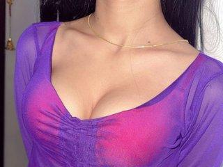 Webcam Snapshot for Glowingqueen