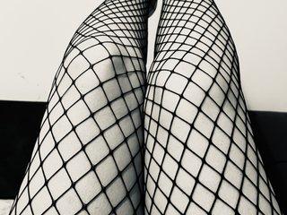 Webcam Snapshot for Hornyhotwife83