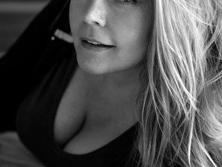 Webcam Snapshot for ZoraZaftig