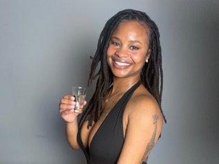 Webcam Snapshot for Thehoneyhazel