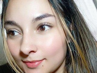 Webcam Snapshot for ElizabethWhiite