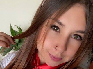 Webcam Snapshot for laurahkitty