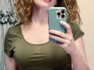 Webcam Snapshot for GingerSnap1985