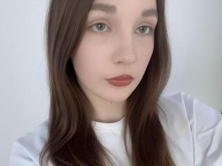 Webcam Snapshot for JulieShuliack