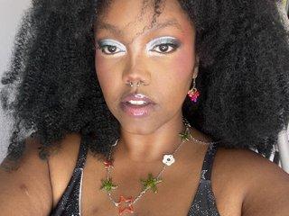 Webcam Snapshot for Juicyyjanet