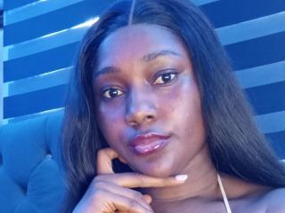 Webcam Snapshot for ClaudiaModest
