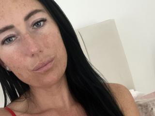 Webcam Snapshot for OliviaaRosee