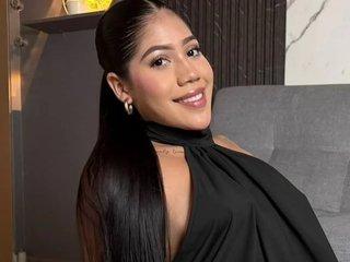 Webcam Snapshot for SarahYessica