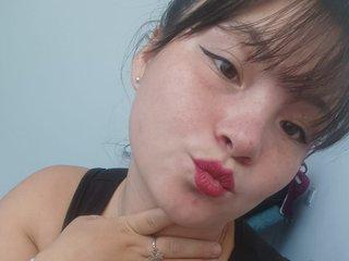 Webcam Snapshot for NatalyBloomm