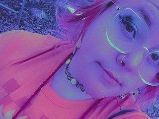 Webcam Snapshot for Alycewonderland96