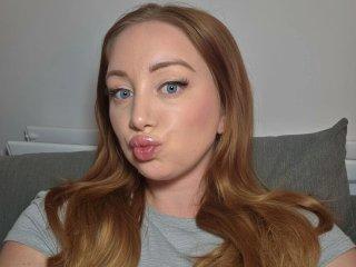 Webcam Snapshot for ArielSweetieee