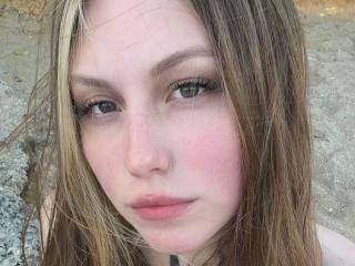 Webcam Snapshot for FriedaJane