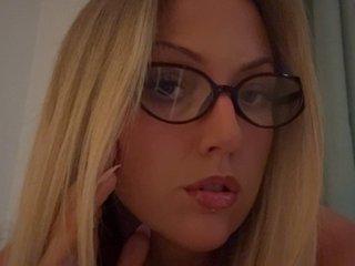 Webcam Snapshot for RoseeXoXo