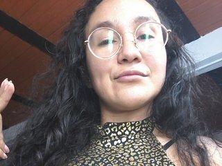 Webcam Snapshot for EskelaTheHuntress