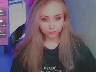 Webcam Snapshot for you know♥ thumb up me please its important!♥