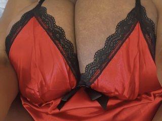 Webcam Snapshot for BlackMonsterTits